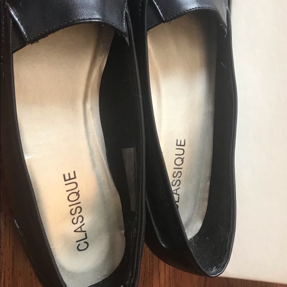 Classique Flats 8W